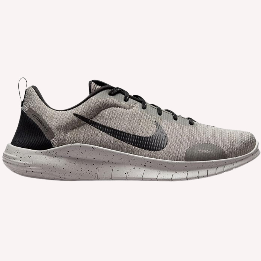 Nike Flex Experience Run 12 Men's size  US11